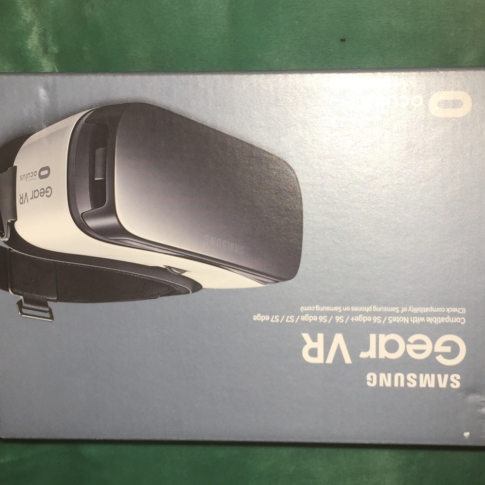 Gear VR by oculus